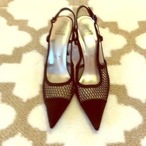 🌹 LIKE NEW STUART WEITZMAN PUMP 🌹